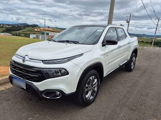 FIAT TORO 2.4 16V MULTIAIR FLEX VOLCANO AT9